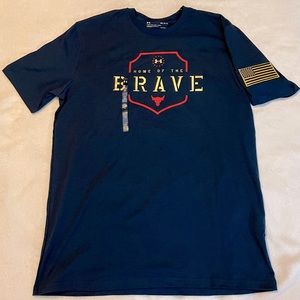 BRAND NEW Women’s Under Armour Tee Shirt Size Medium